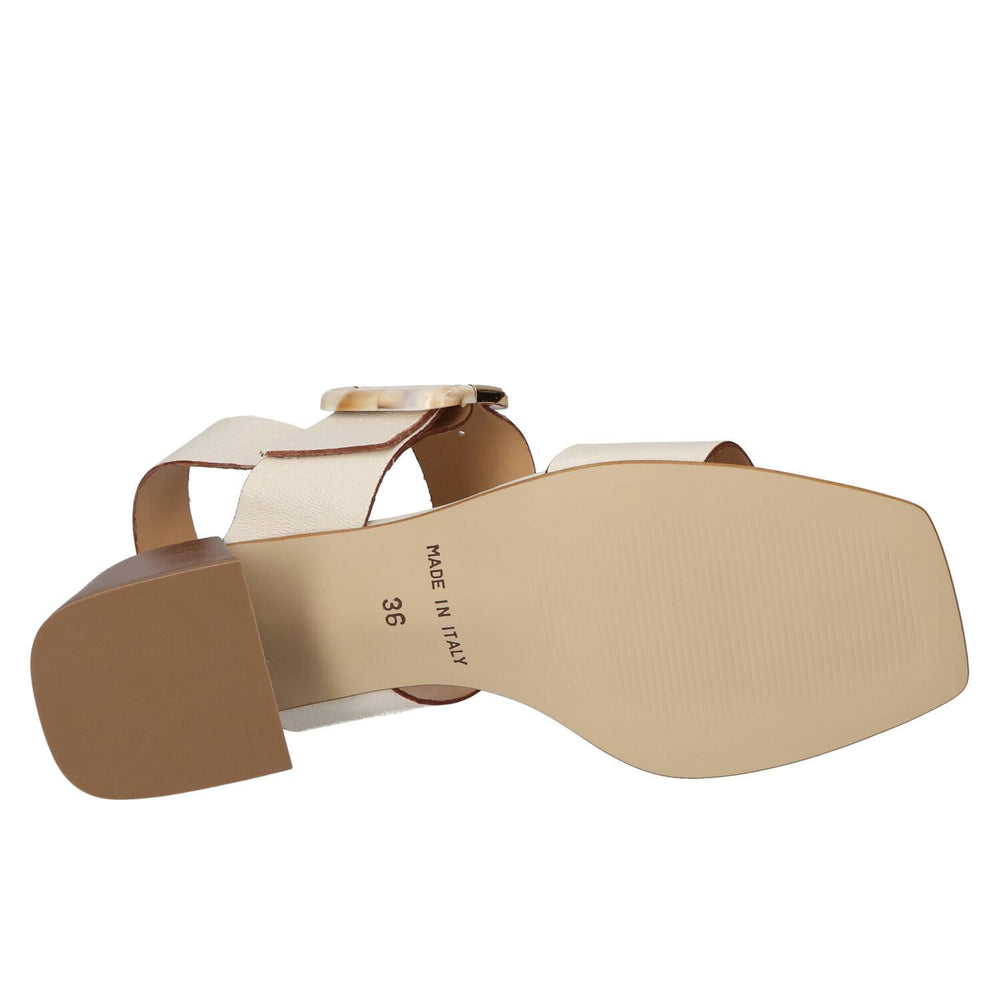 Sandales, beige clair