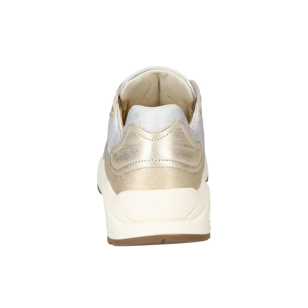 Baskets, Or