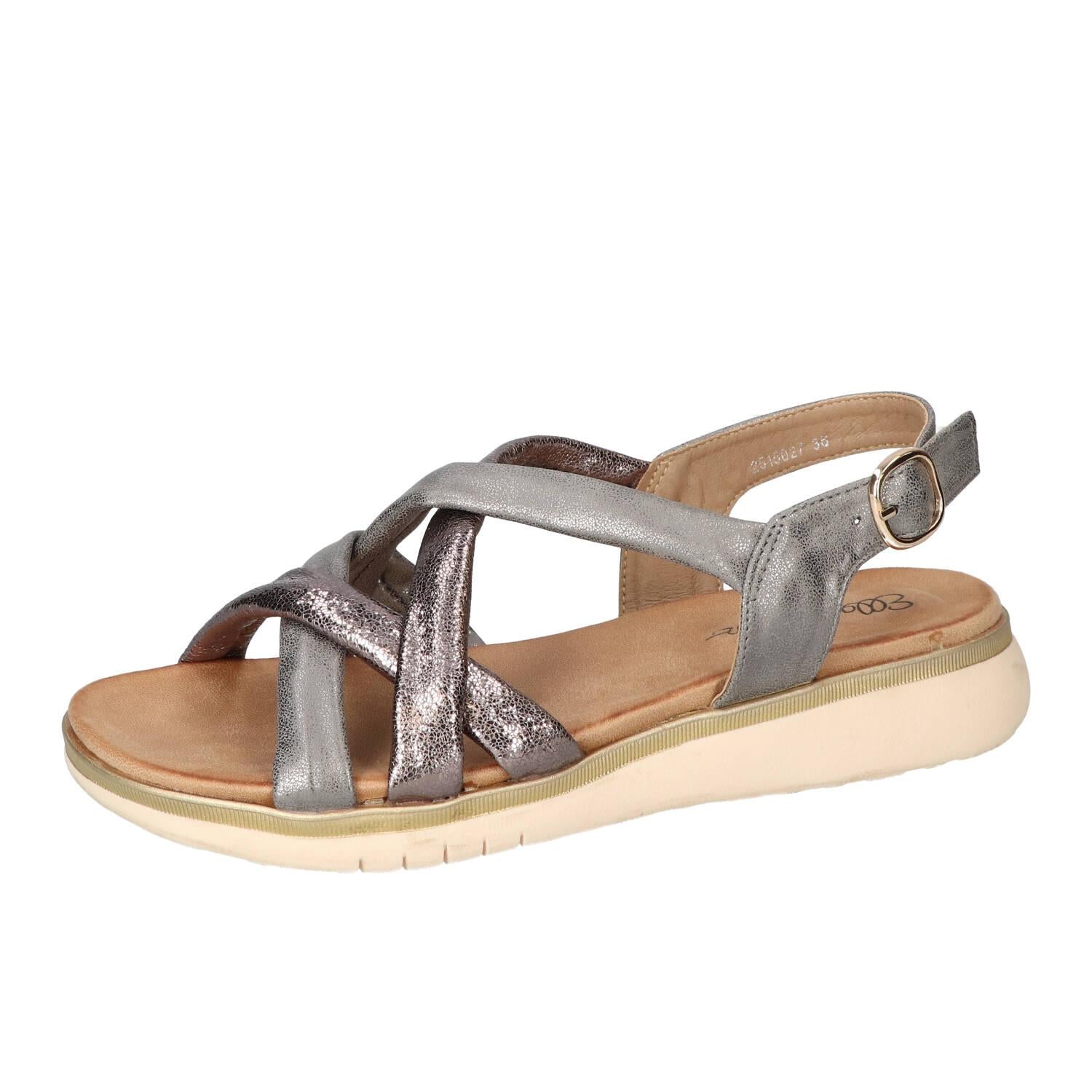 Sandales, Argent