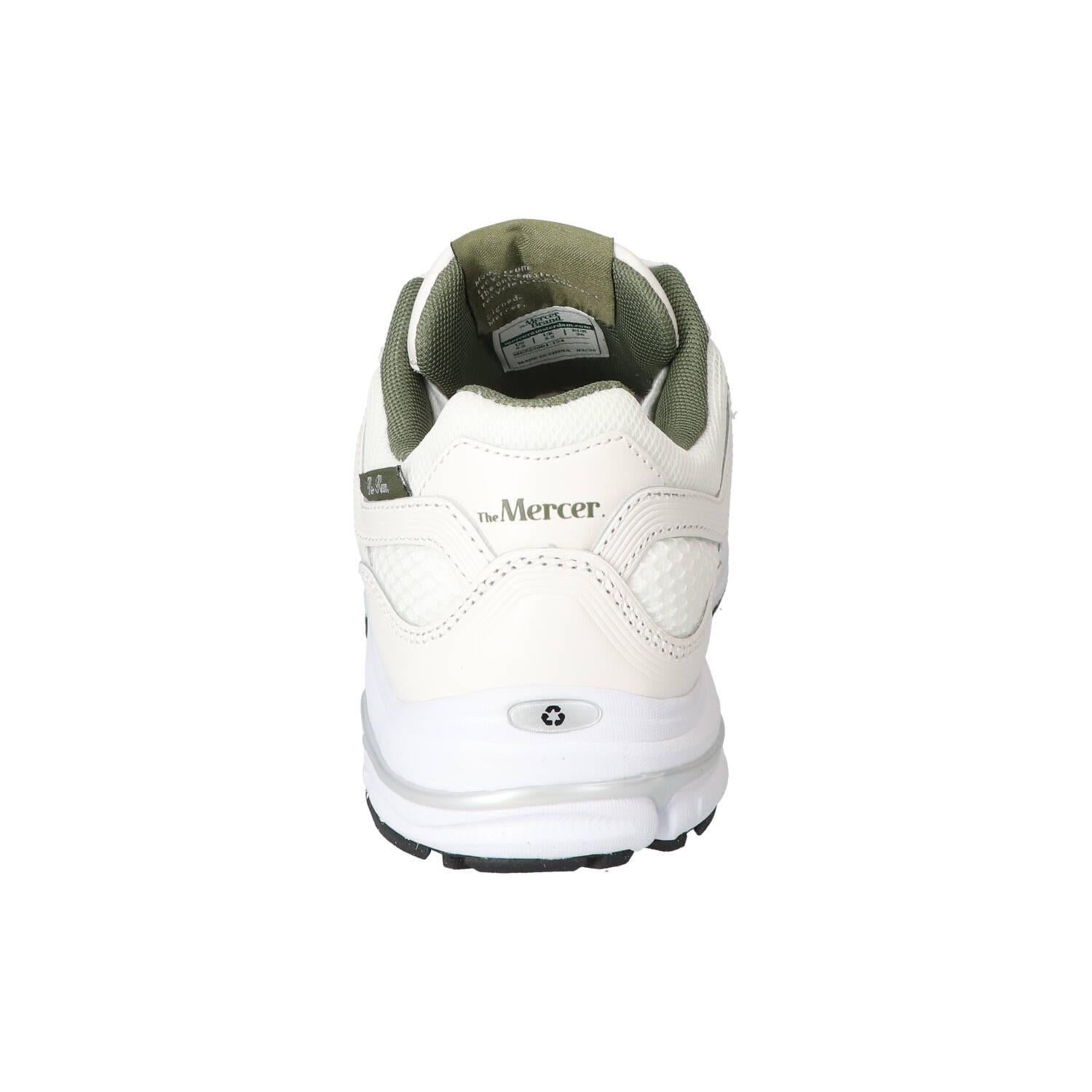 Sneakers, Wit