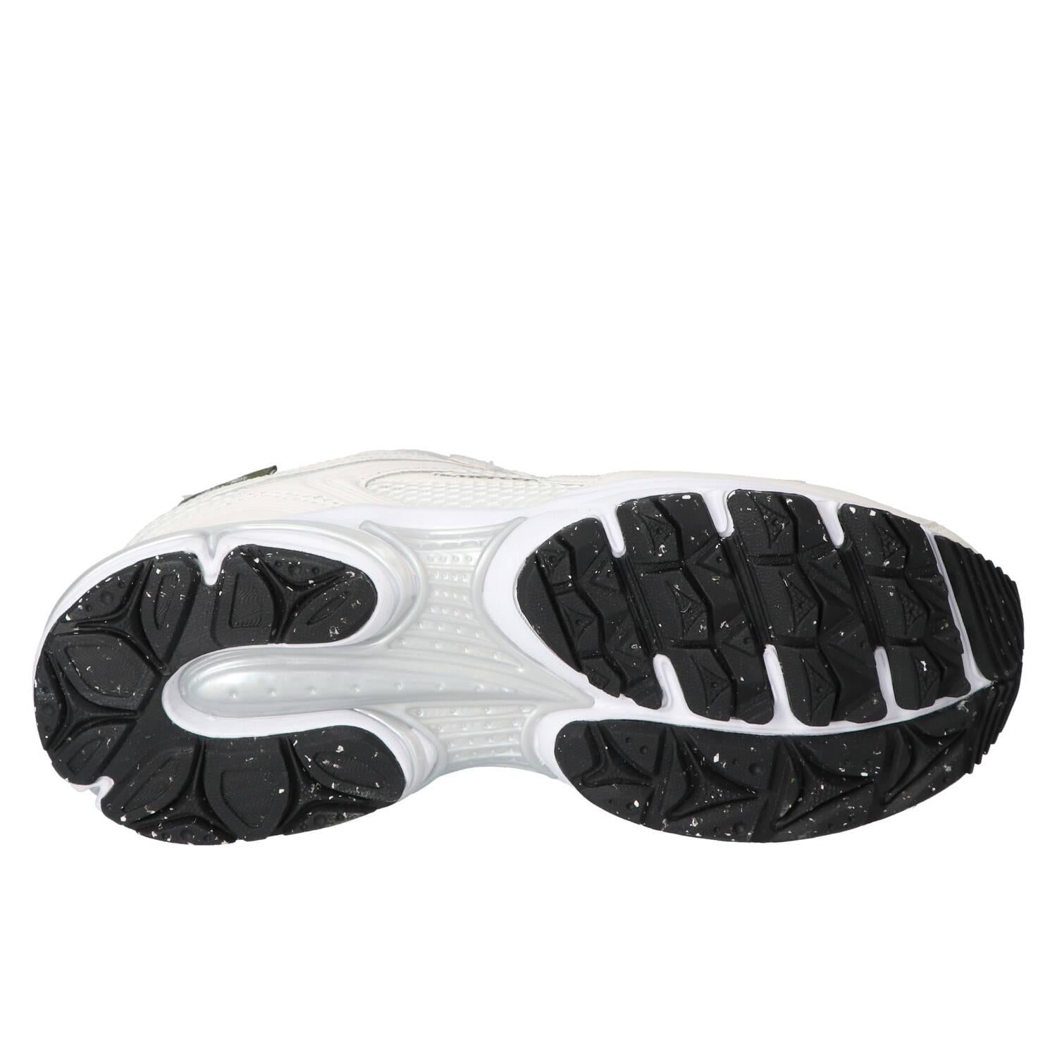 Sneakers, Wit
