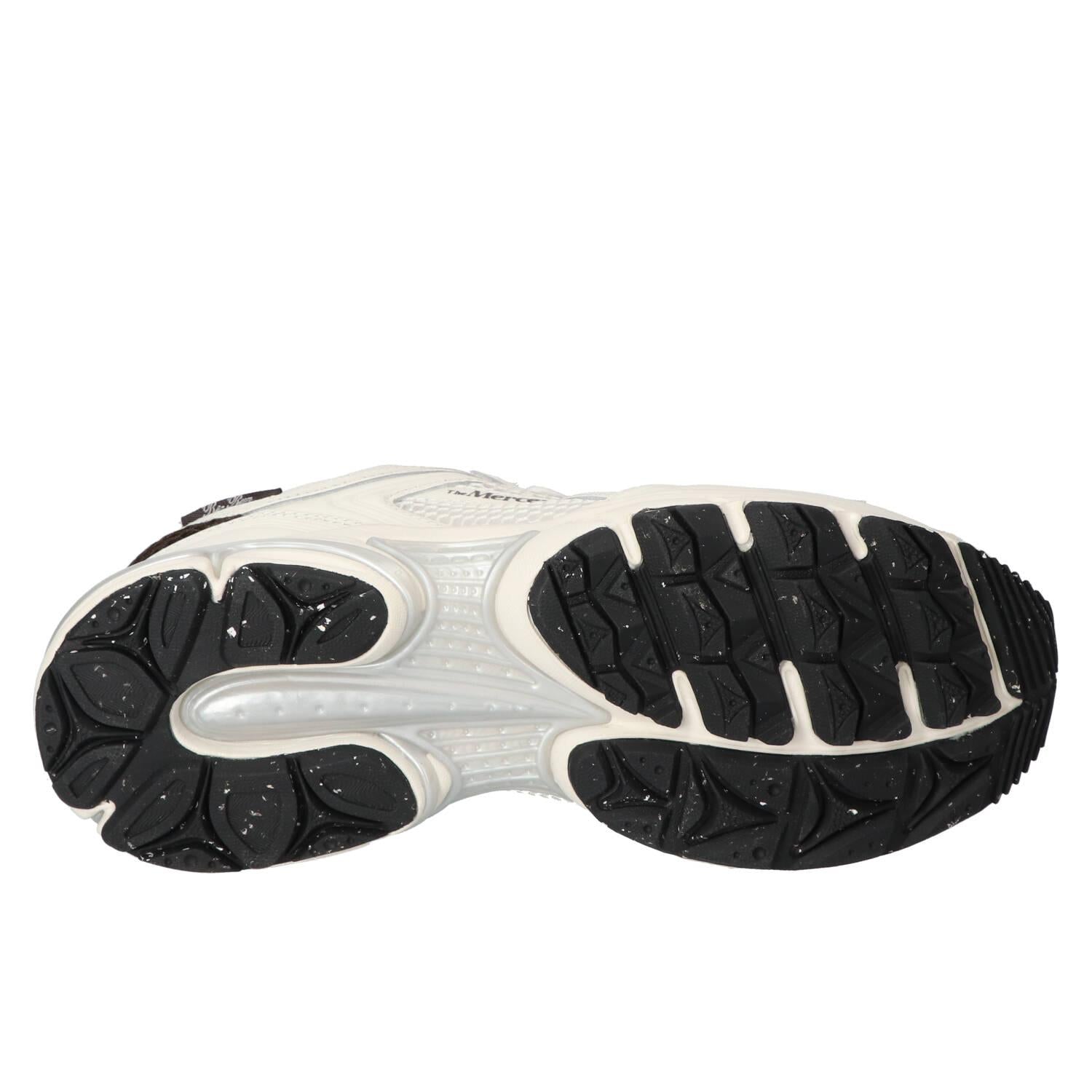 Sneakers, Wit