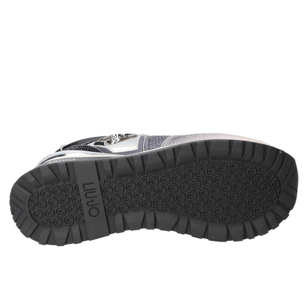 Sneakers, Zwart
