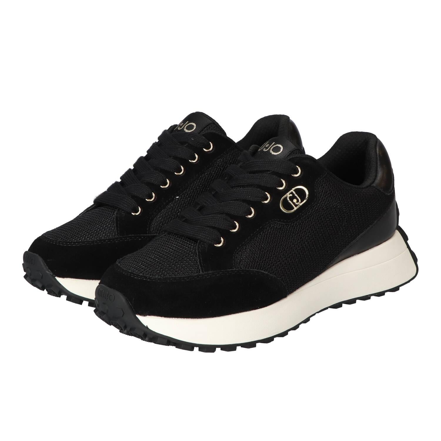 Sneakers, Zwart
