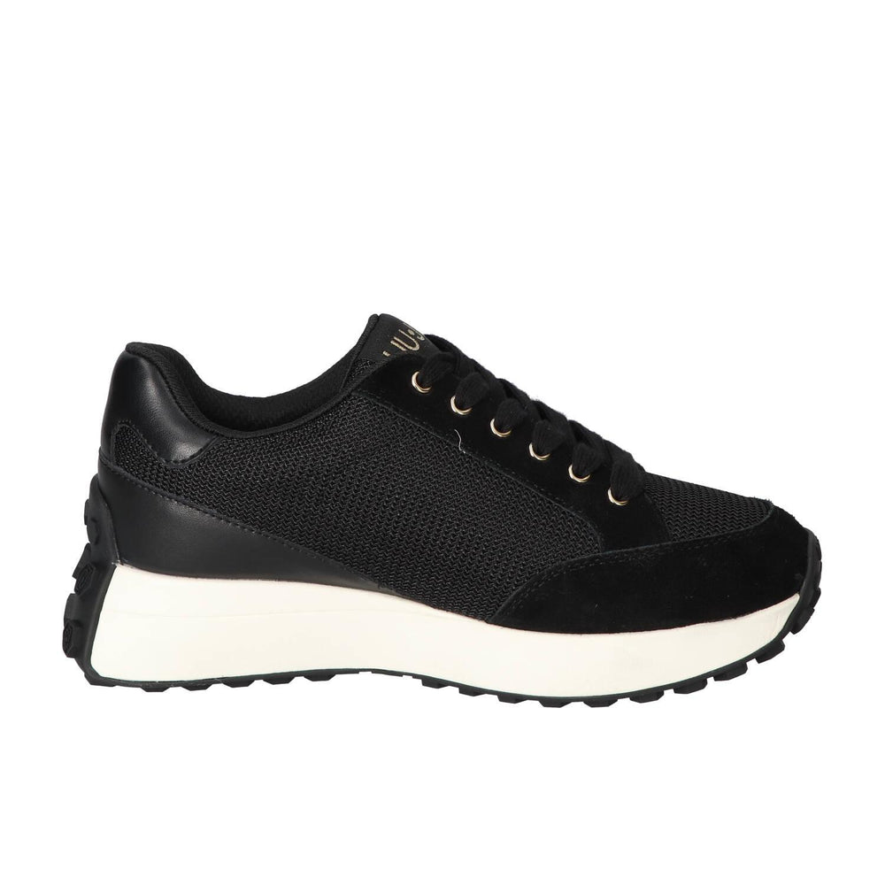 Sneakers, Zwart