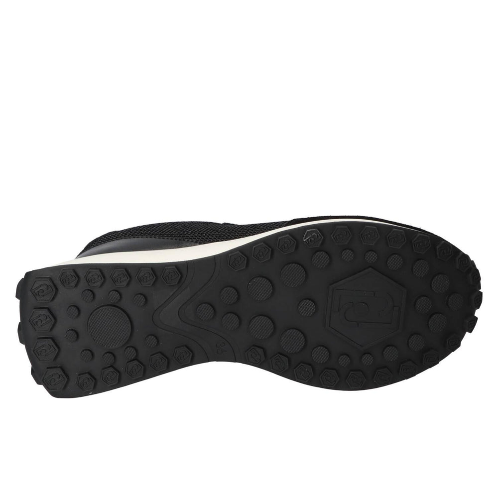 Sneakers, Zwart