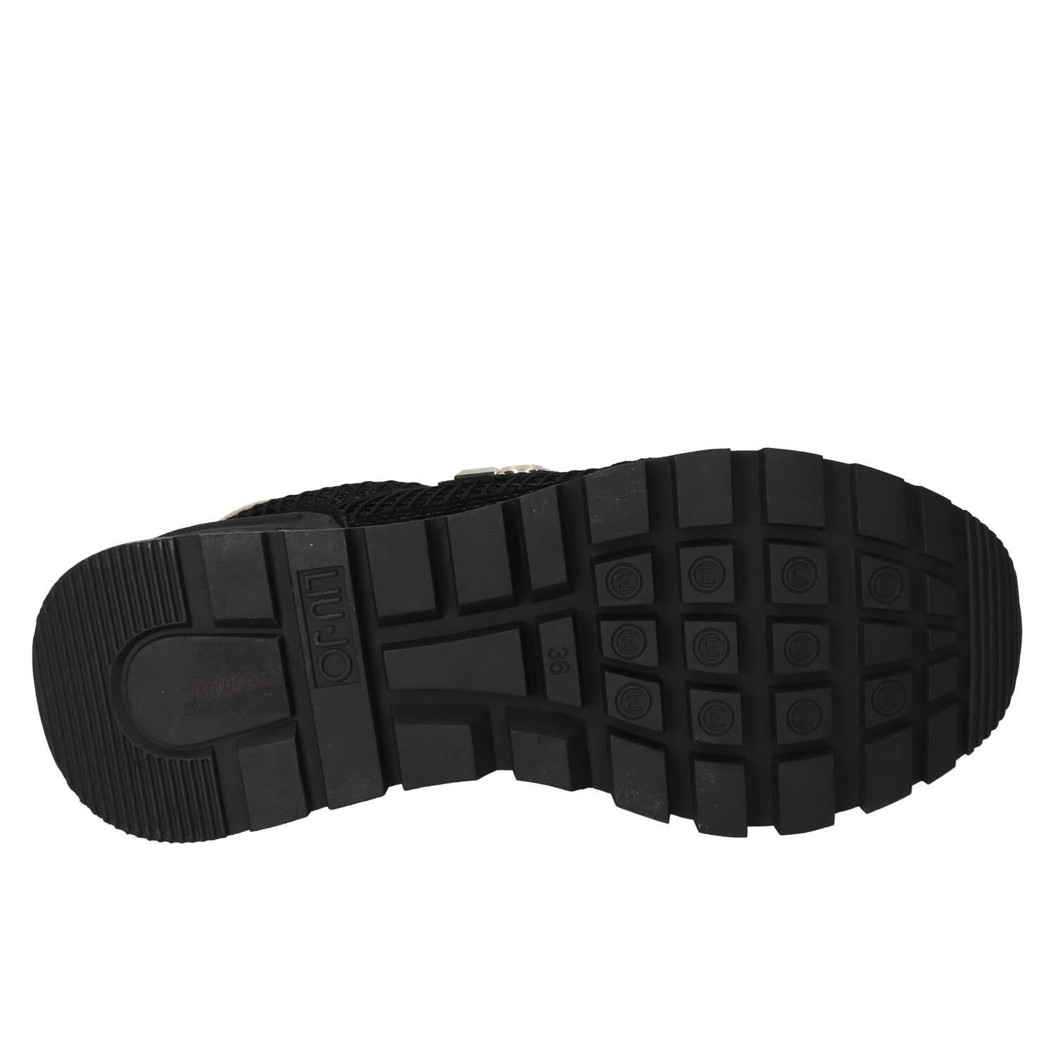 Sneakers, Zwart