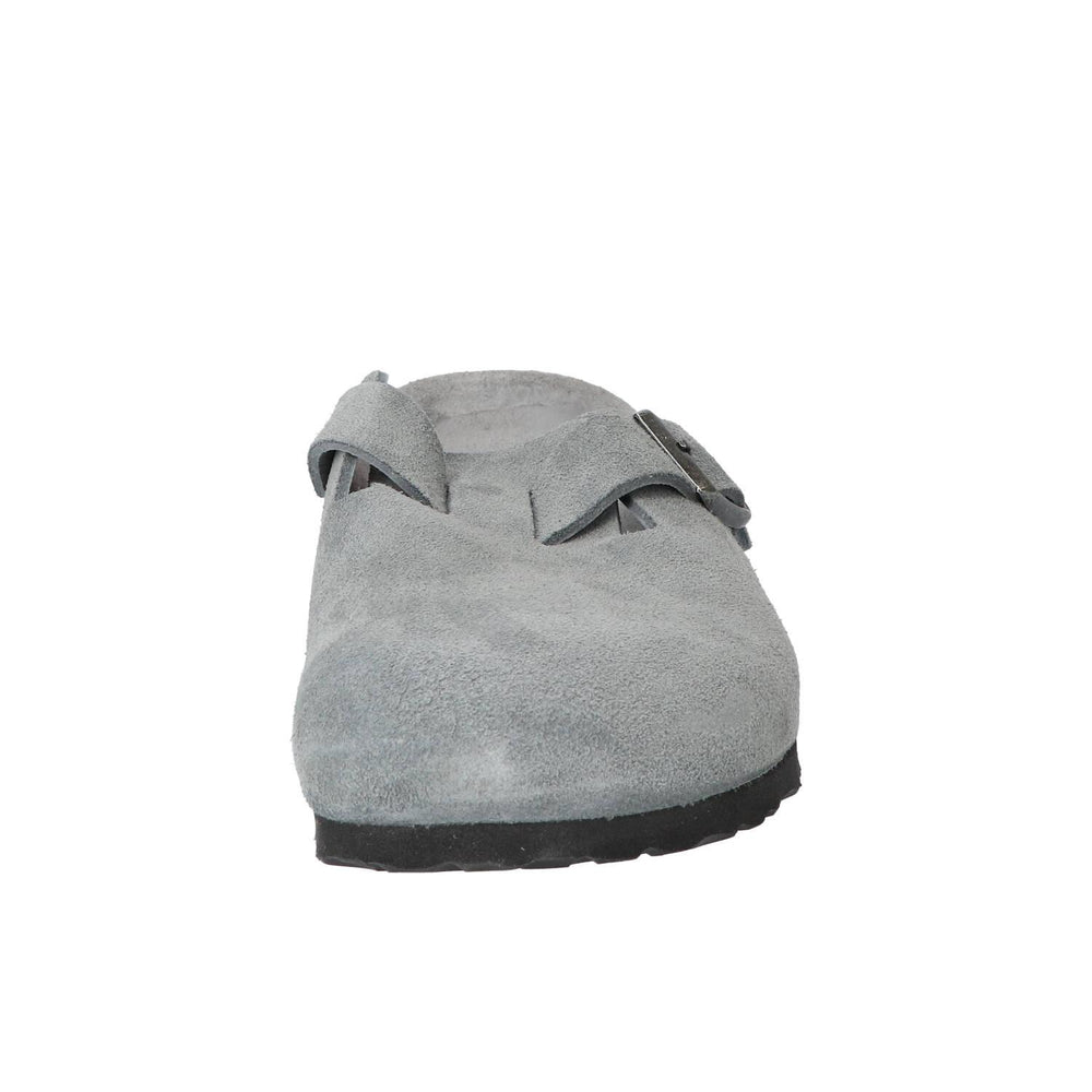 Chaussons, Gris