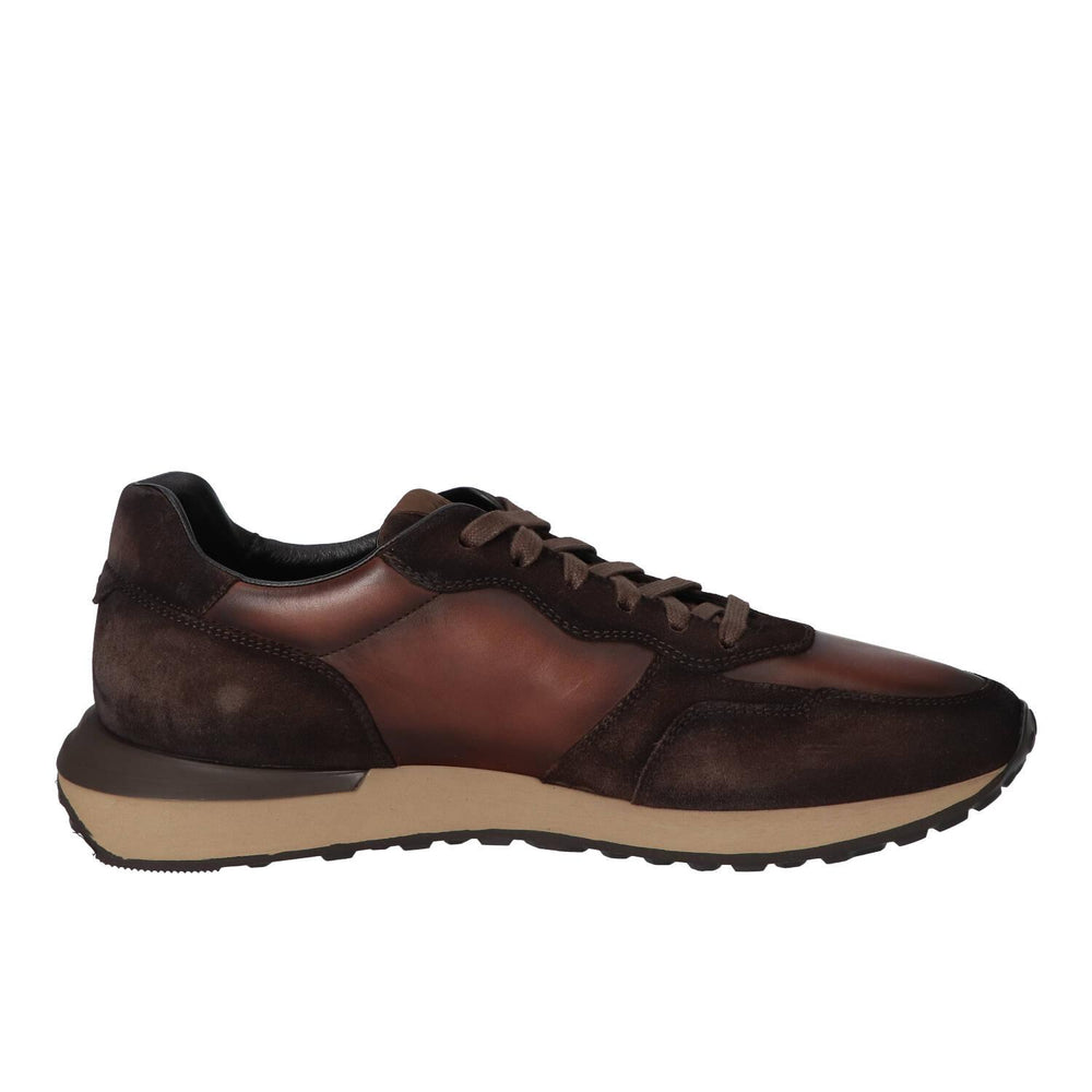 Sneakers, Donkerbruin