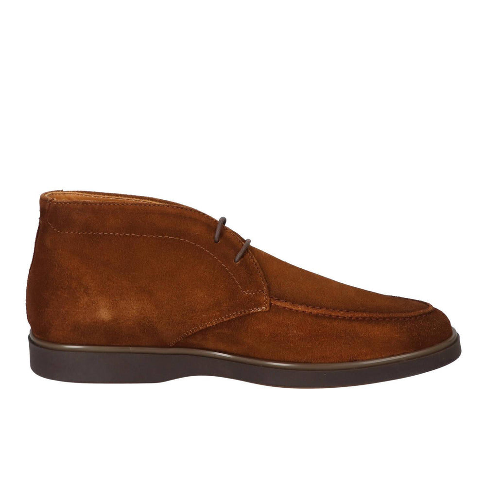 Boots, Cognac