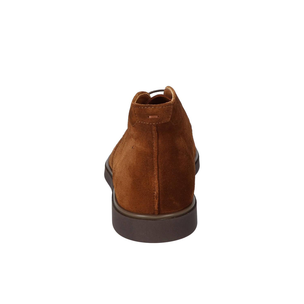 Boots, Cognac