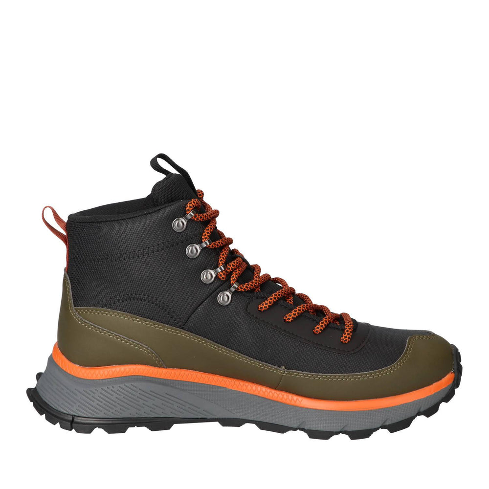 Boots, Groen