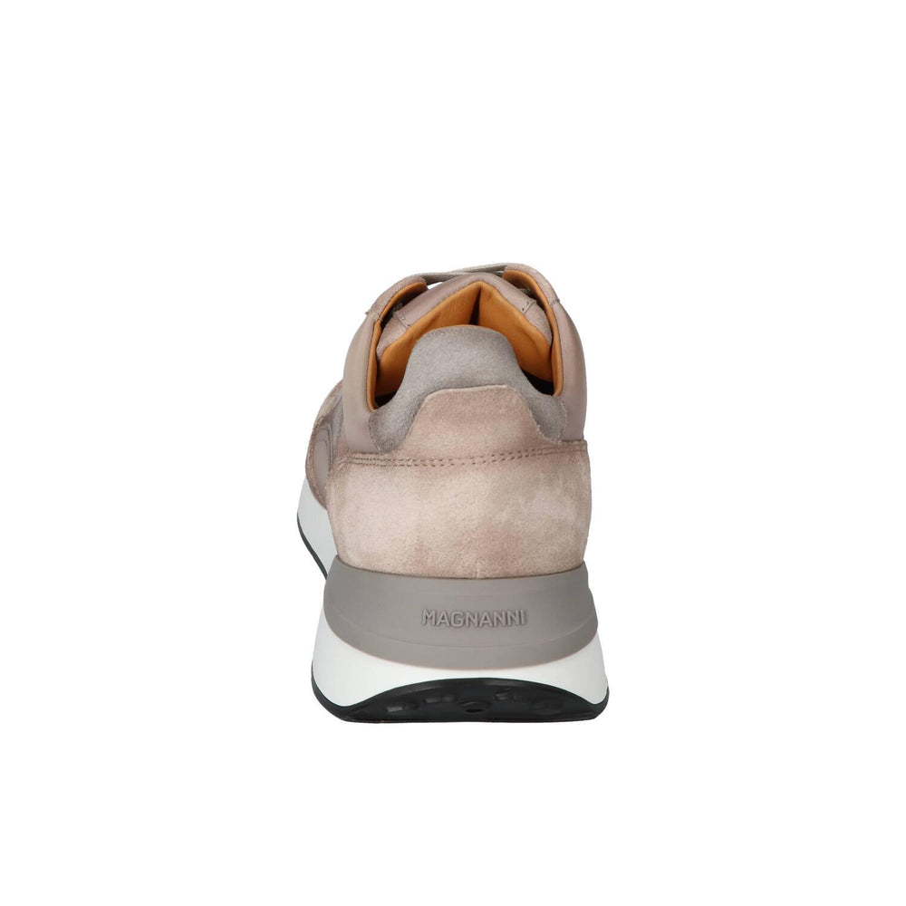 Baskets, marron foncé