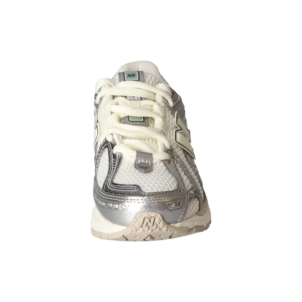 Baskets, argent