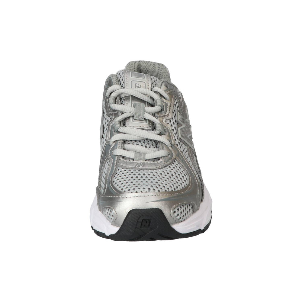 Baskets, gris