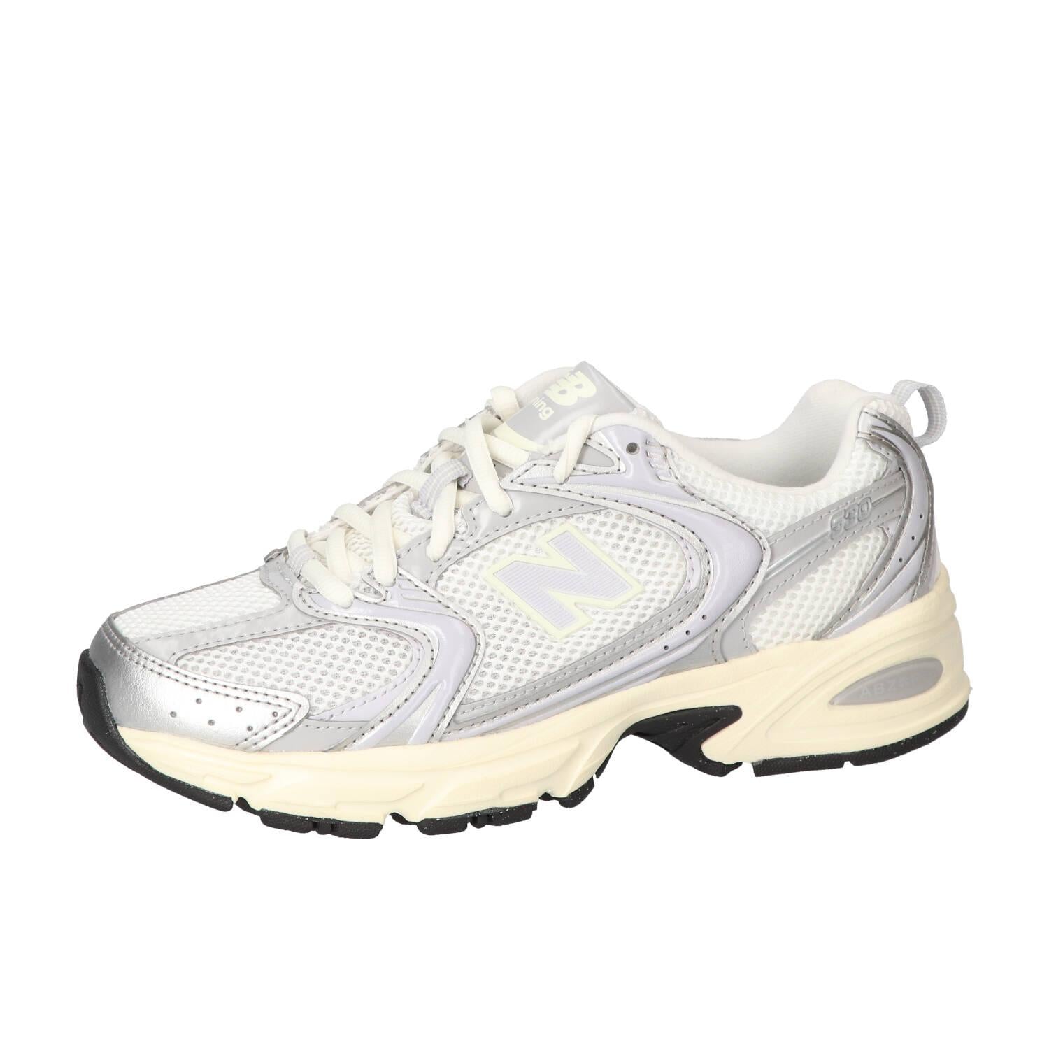 Sneakers, Zilver