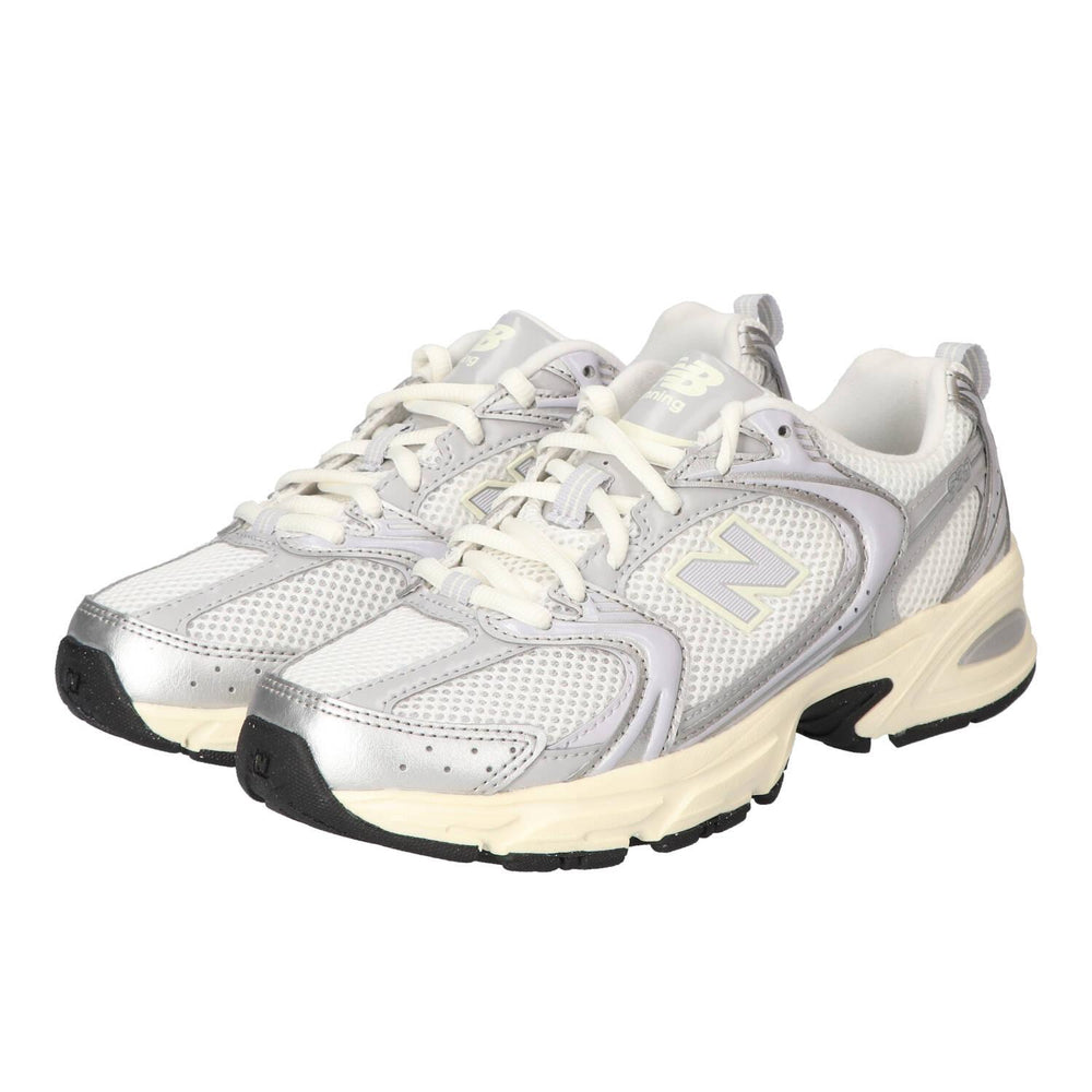 Sneakers, Zilver