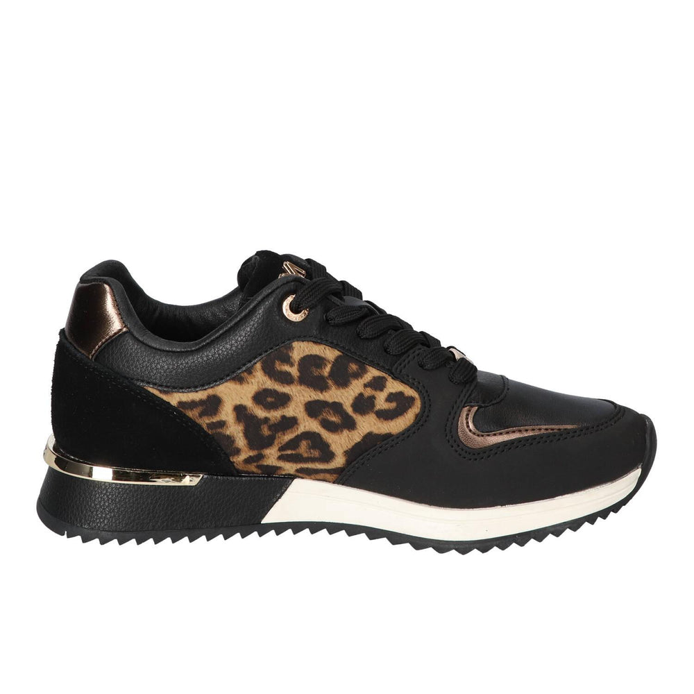 Sneakers, Zwart