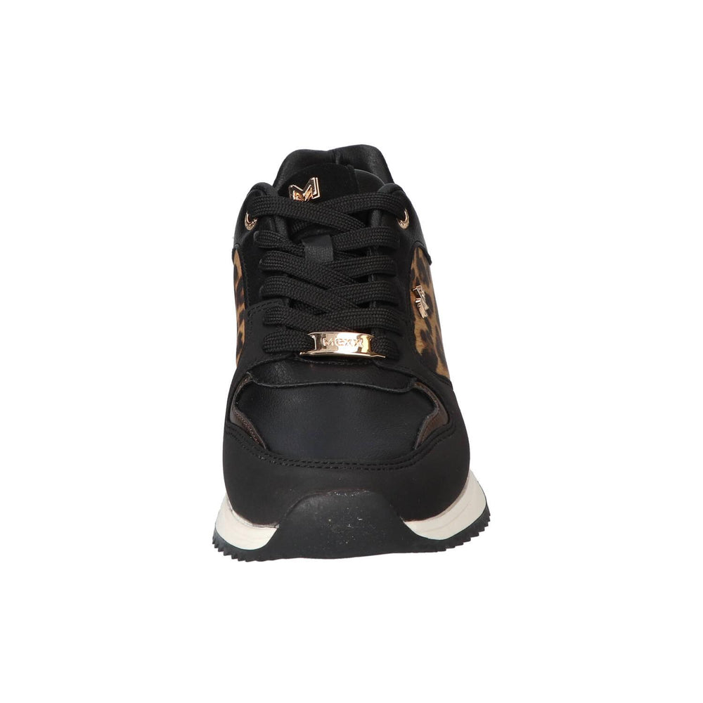 Sneakers, Zwart