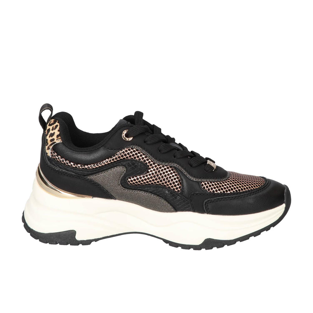 Sneakers, Zwart