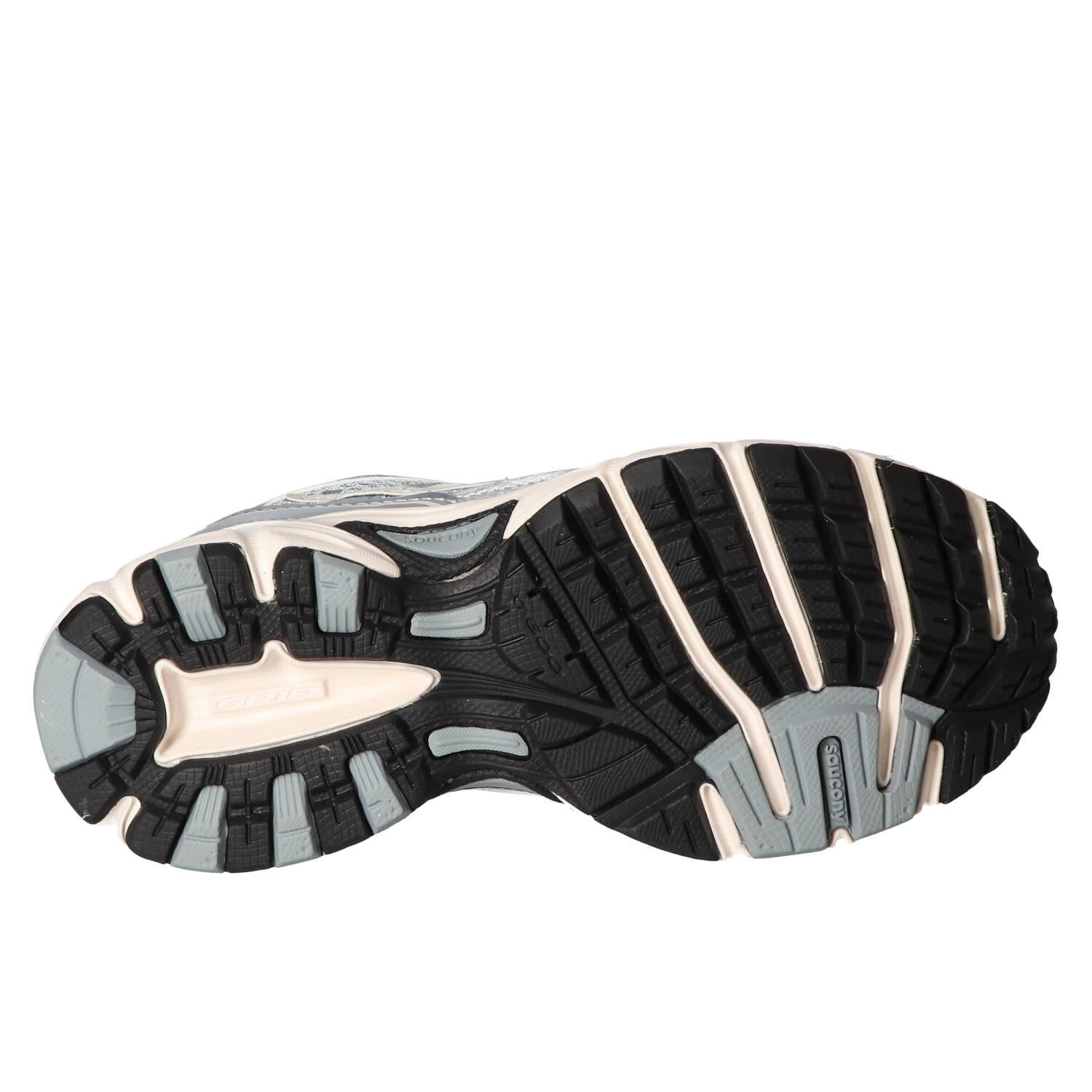 Sneakers, Zilver