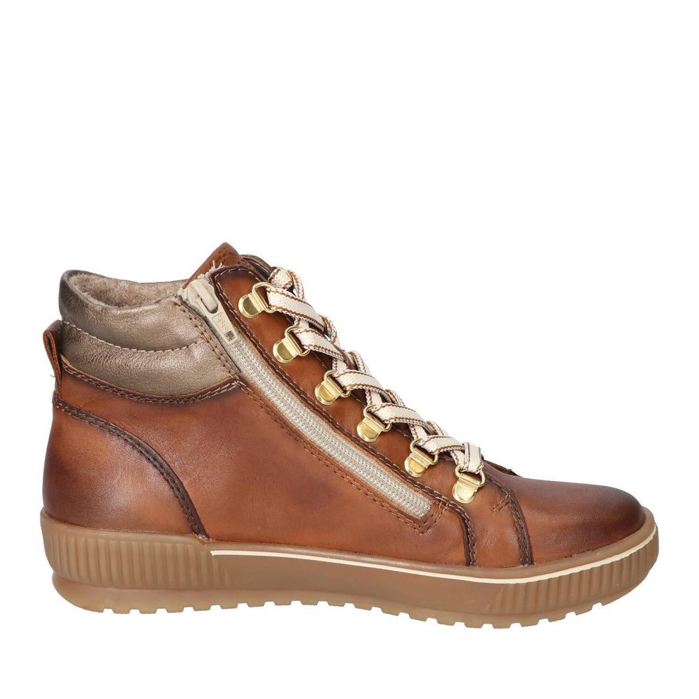 Booties, Cognac