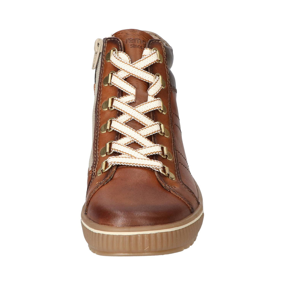 Booties, Cognac