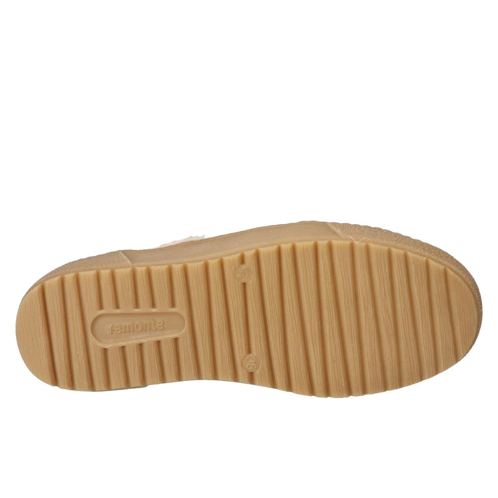 Baskets, beige clair