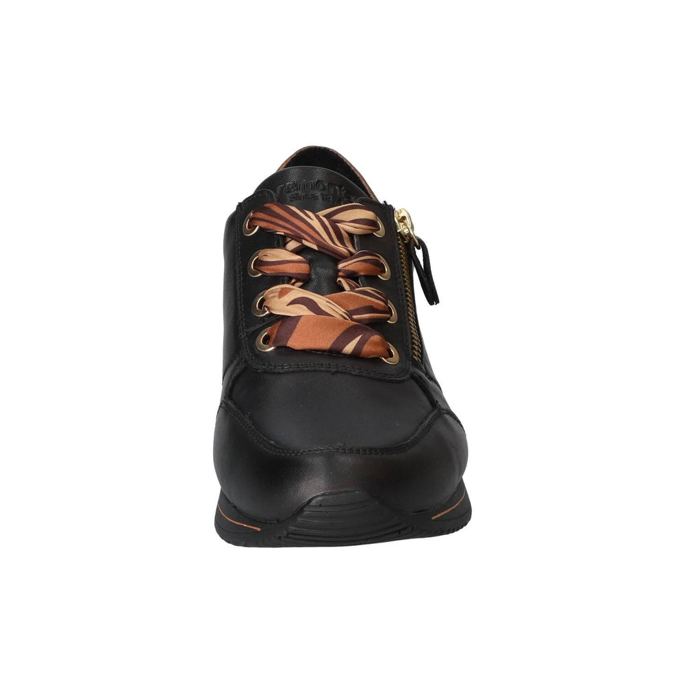 Baskets, noires