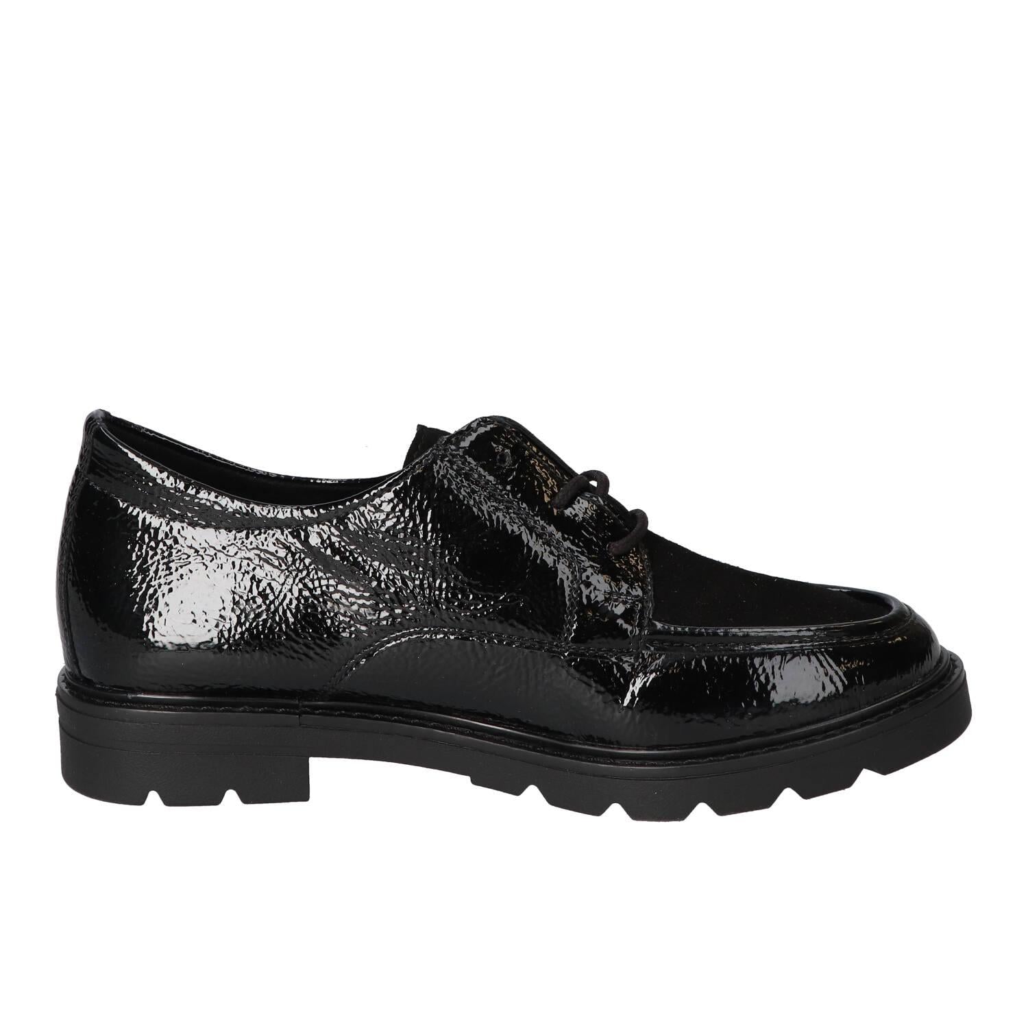 Veterschoenen, Zwart