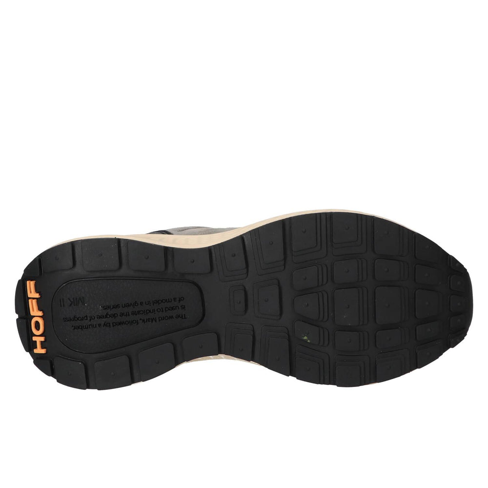 Sneakers, Grijs