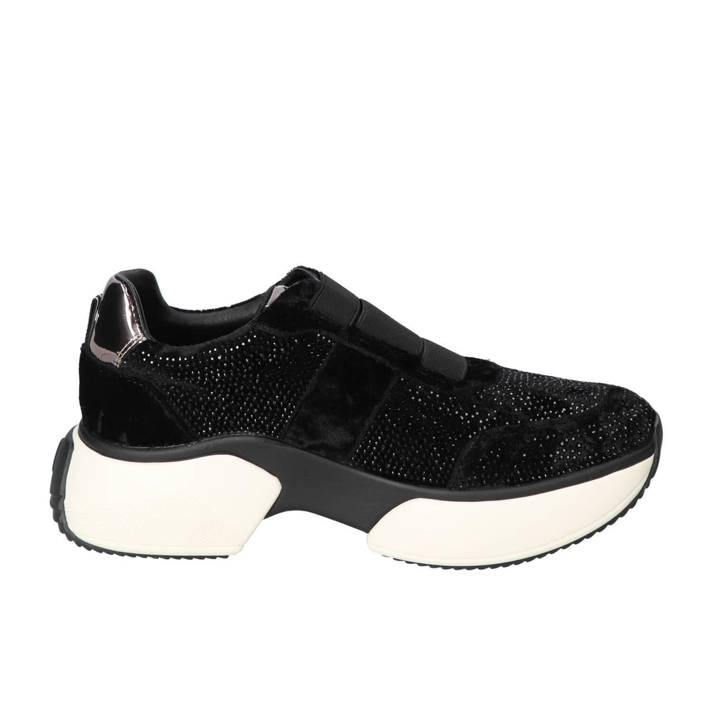 Sneakers, Zwart