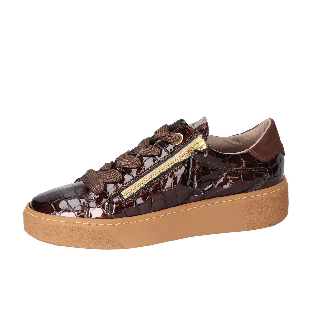 Baskets, marron foncé