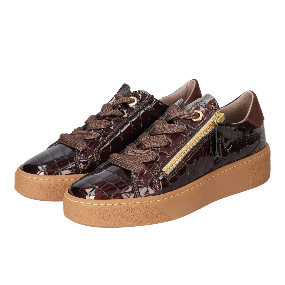 Baskets, marron foncé