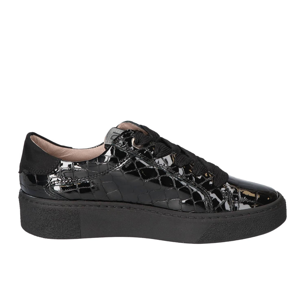 Baskets, noires