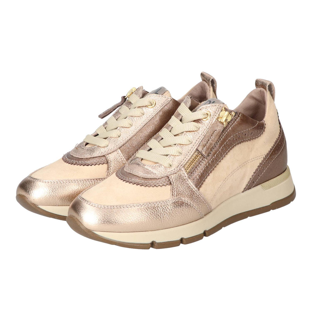 Baskets, beige clair