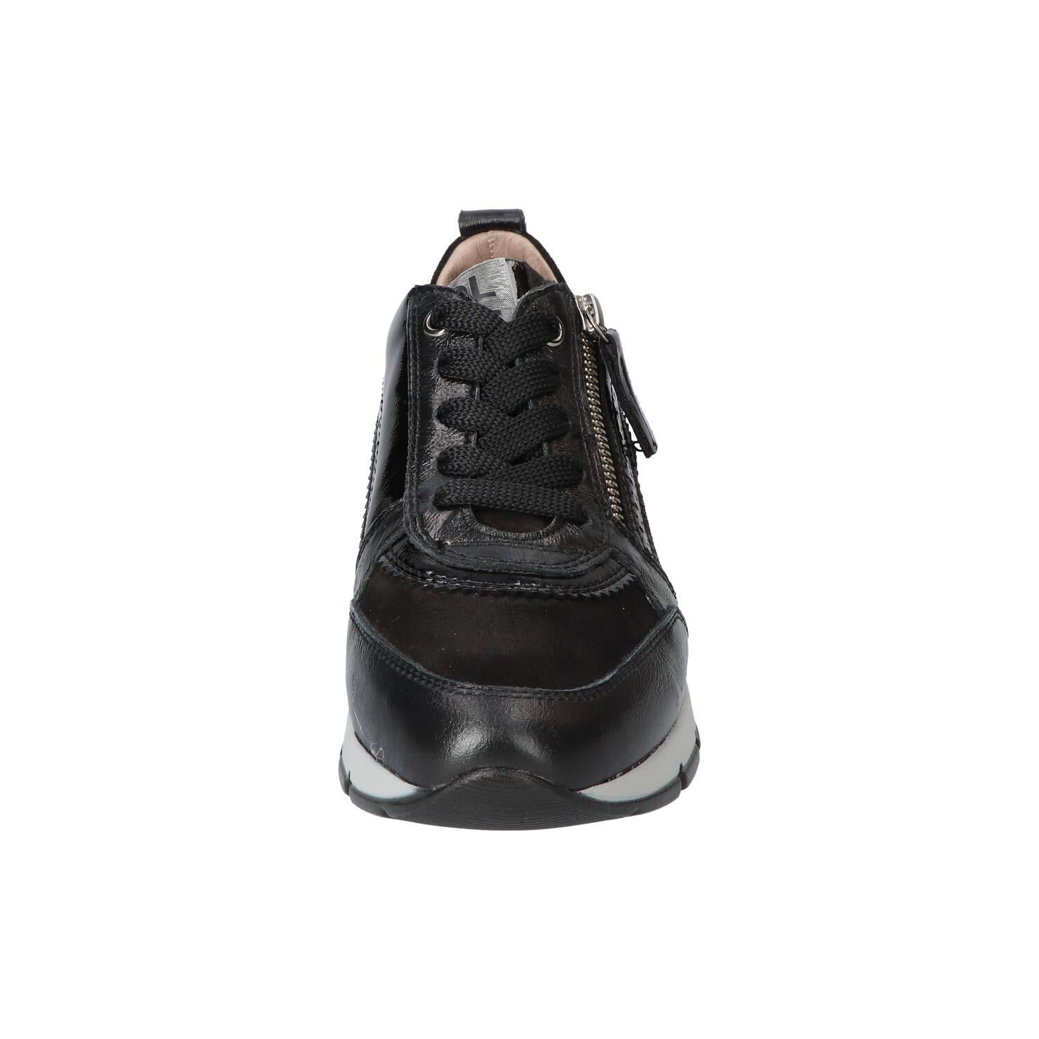 Sneakers, Zwart