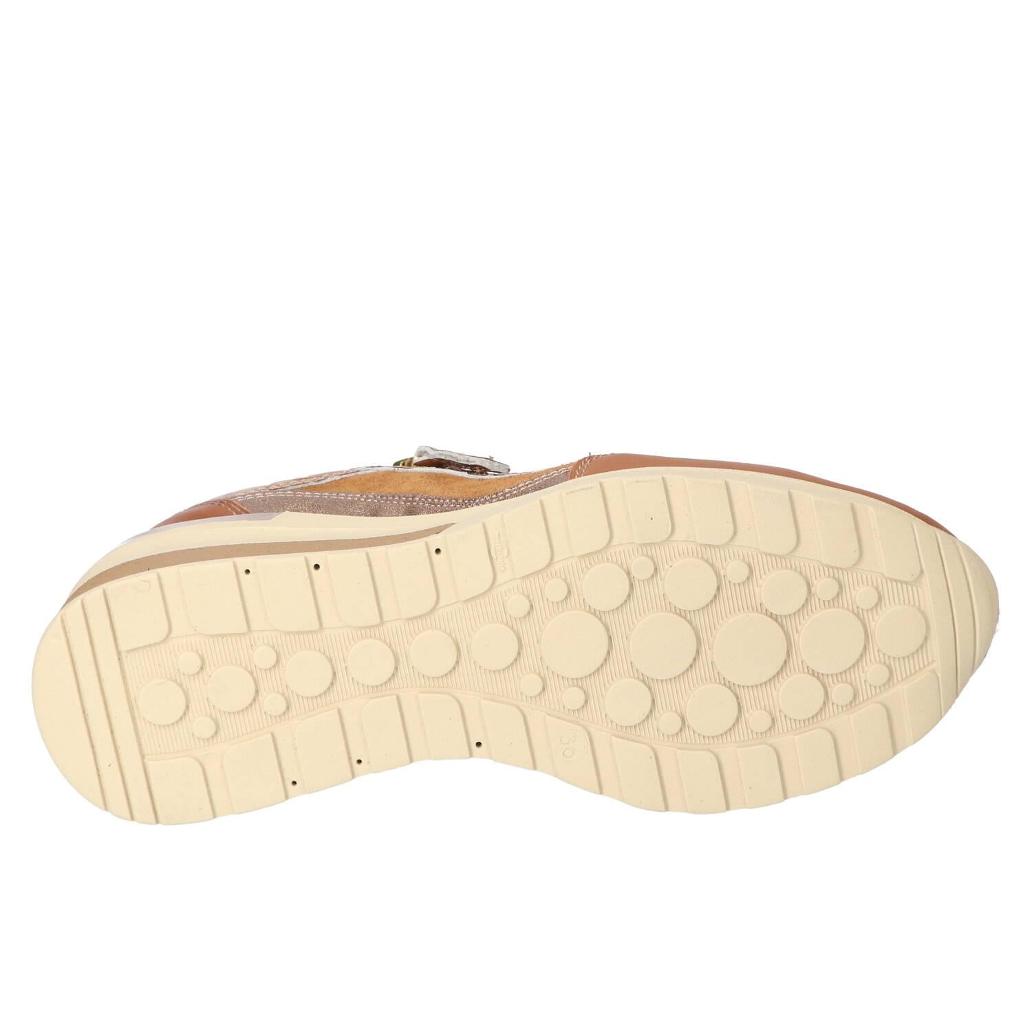 Baskets, Cognac