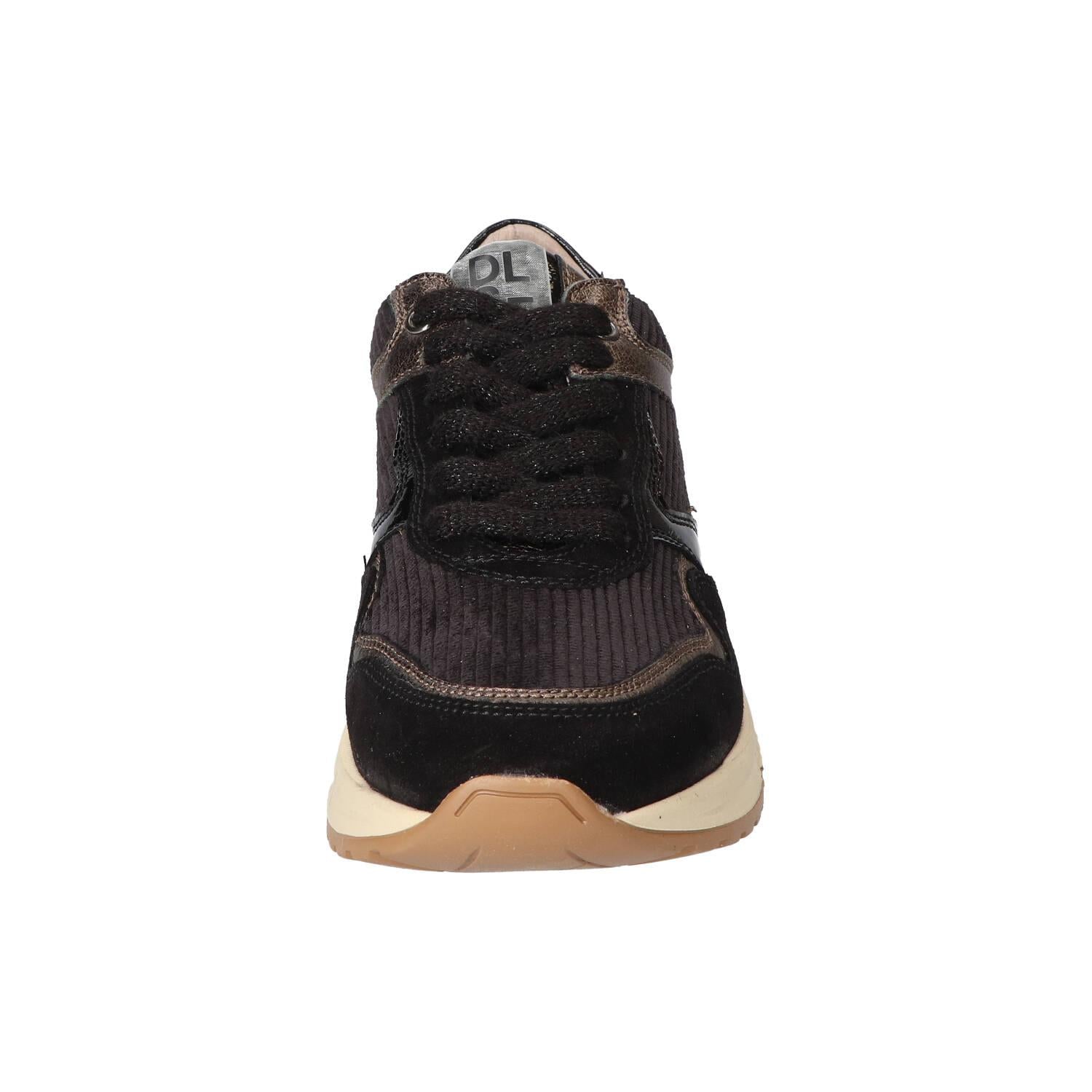 Sneakers, Zwart
