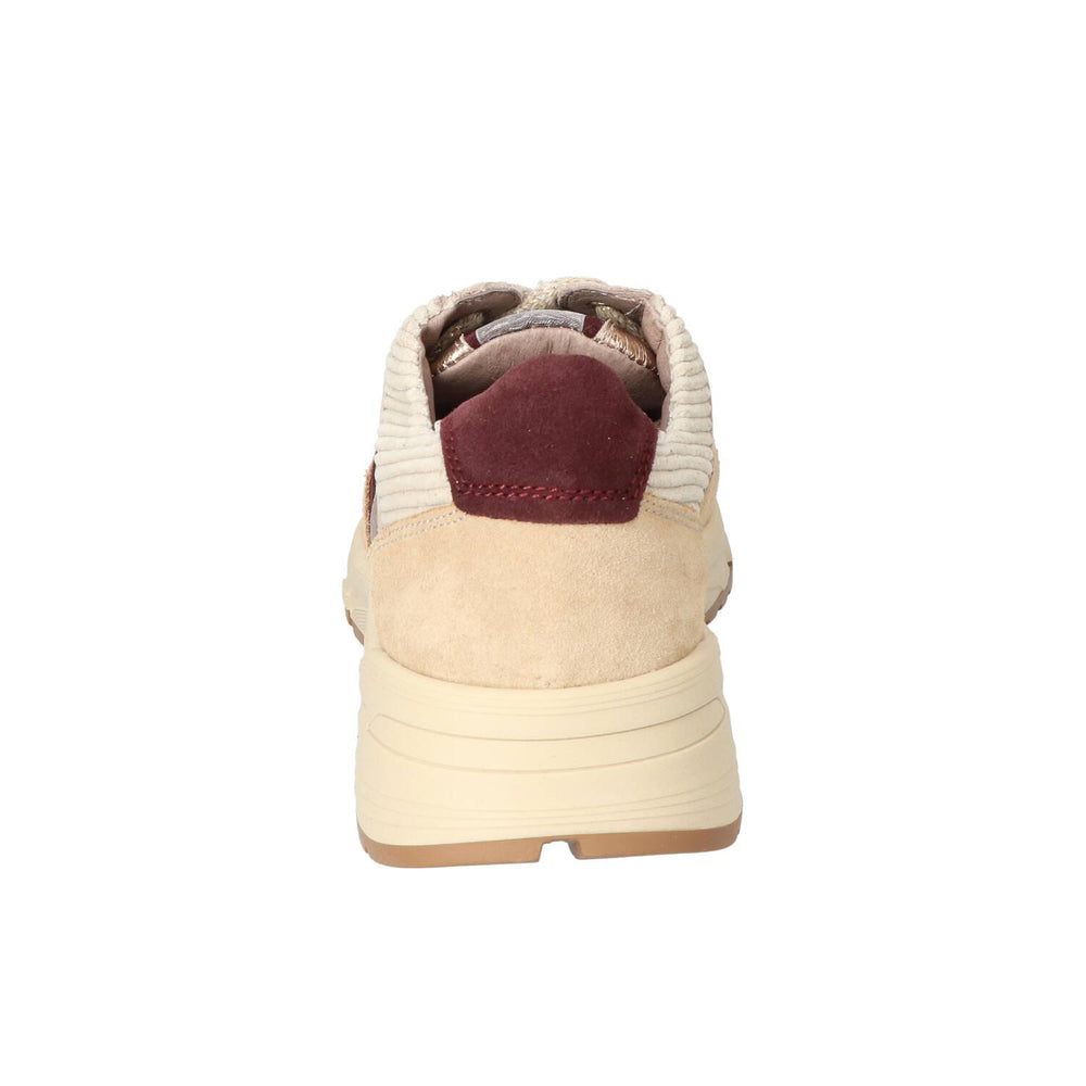 Baskets, beige clair