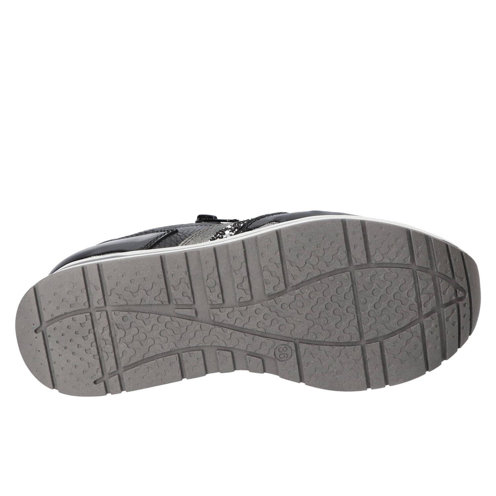 Baskets, noires