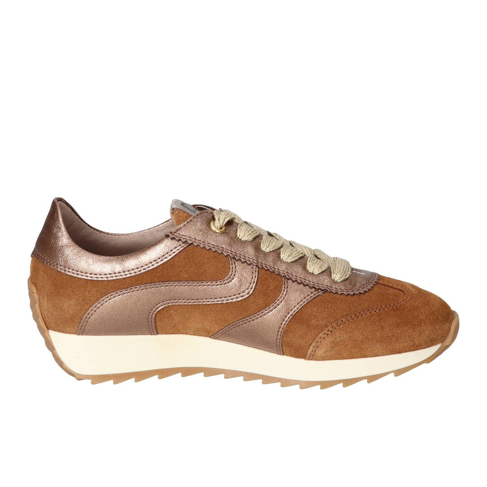 Baskets, beige clair