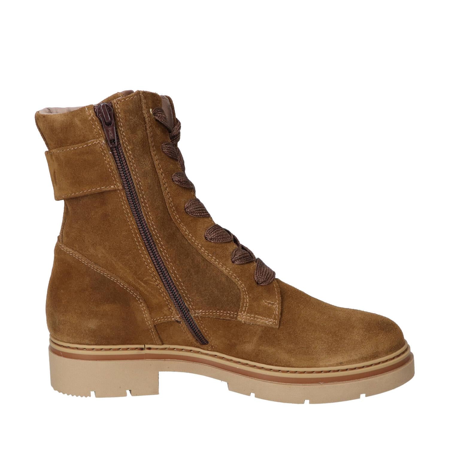 Booties, Cognac