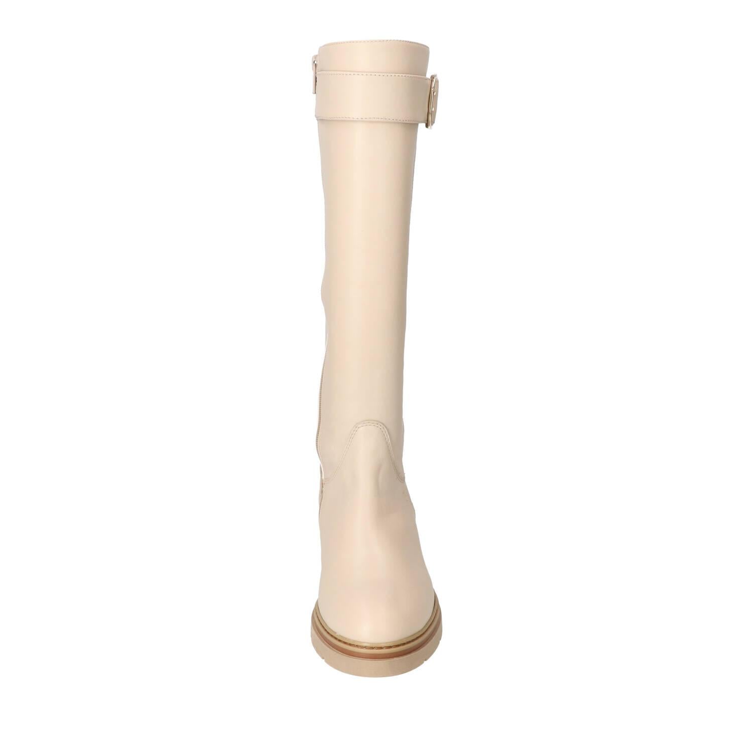 Laarzen, Lichtbeige