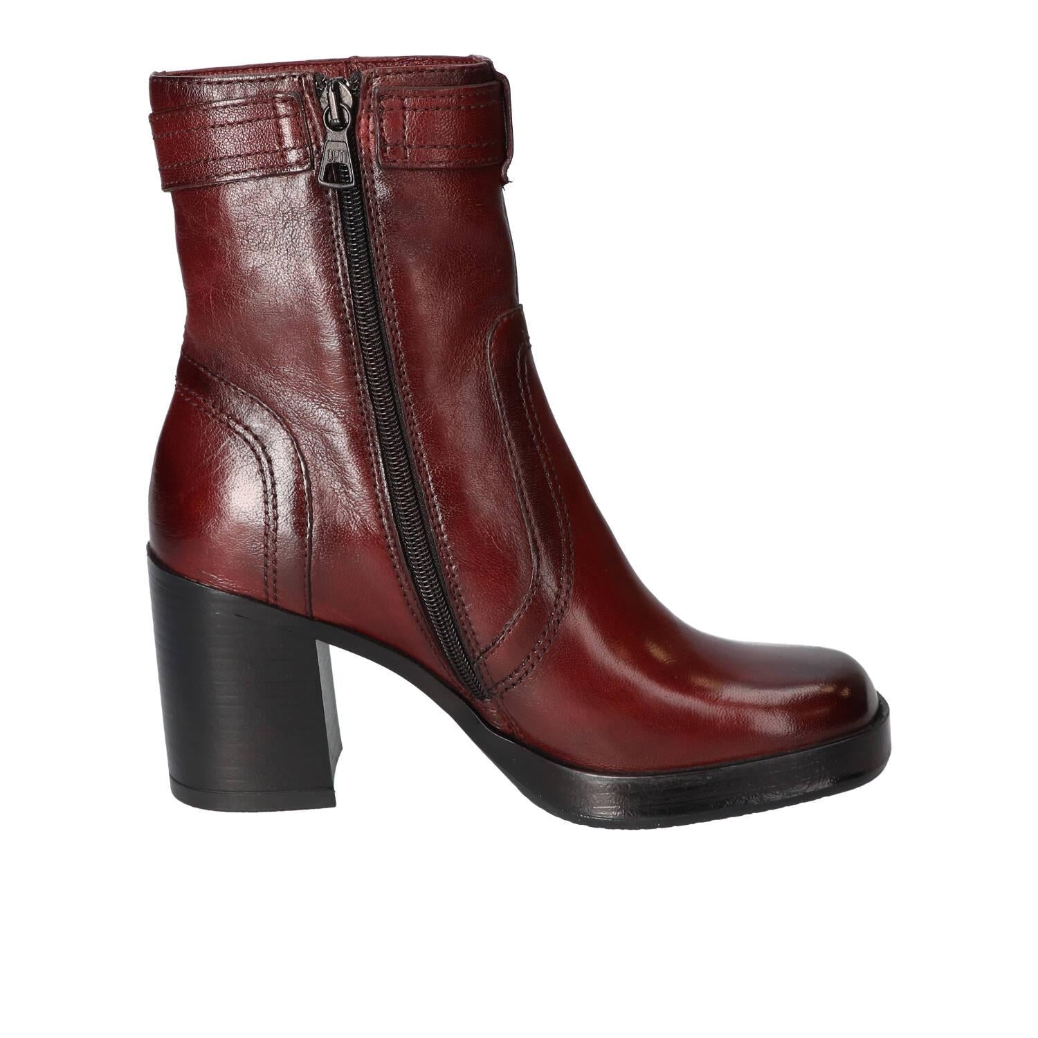 Bottines, Bordeaux