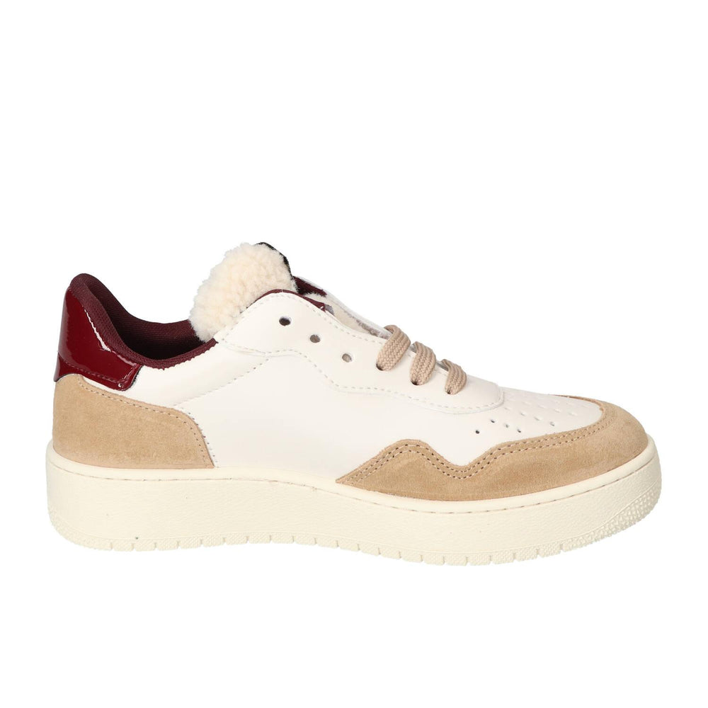 Baskets, beige clair