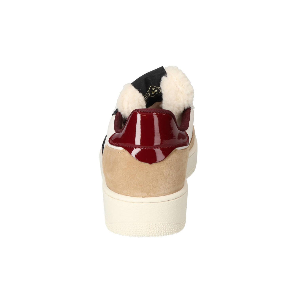 Baskets, beige clair