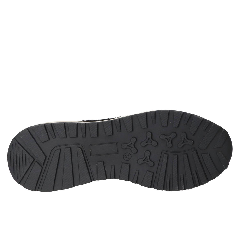Sneakers, Zwart