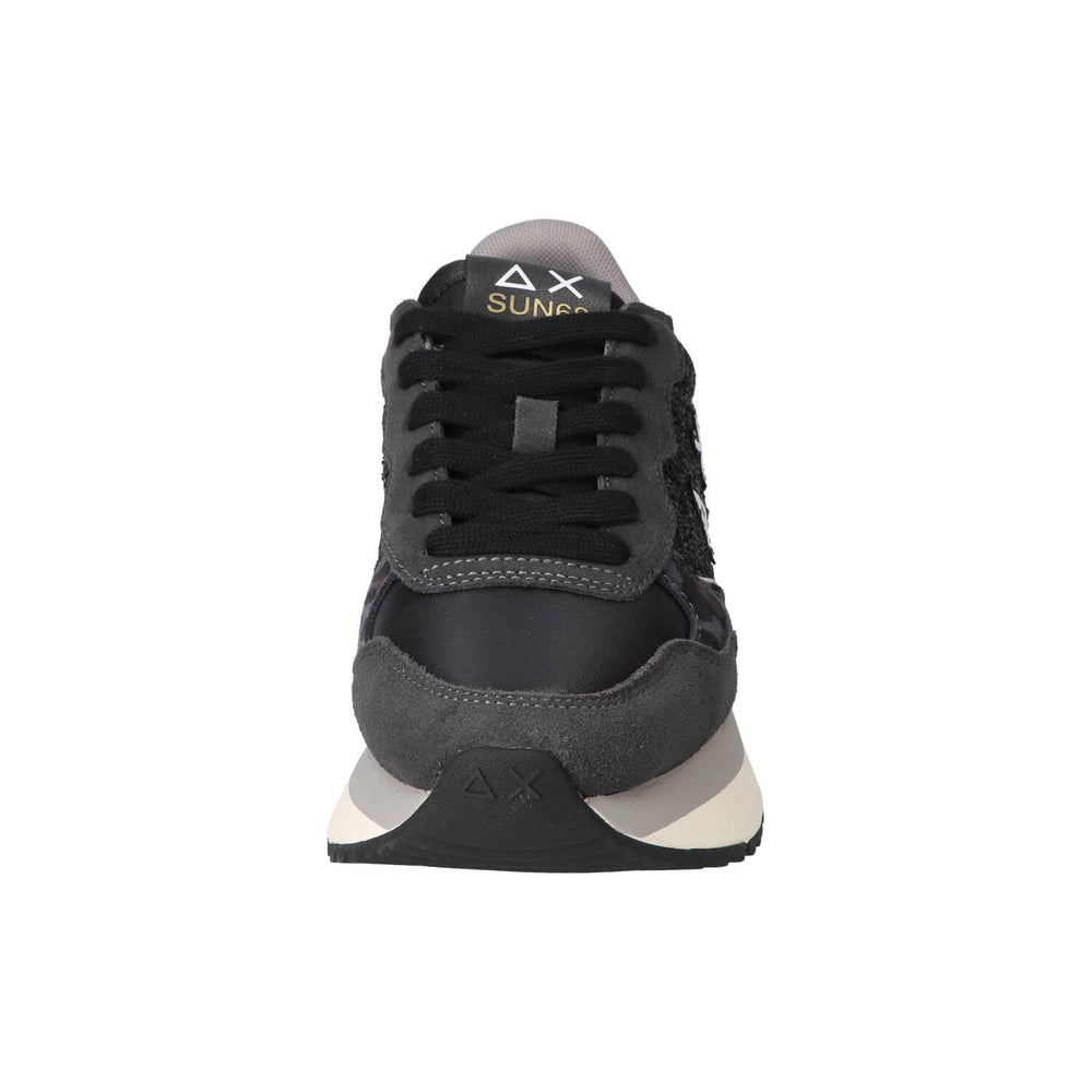 Sneakers, Zwart