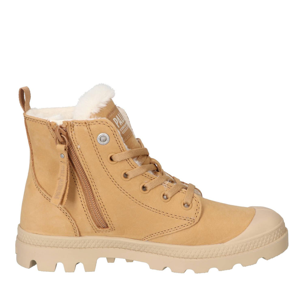 Booties, Cognac